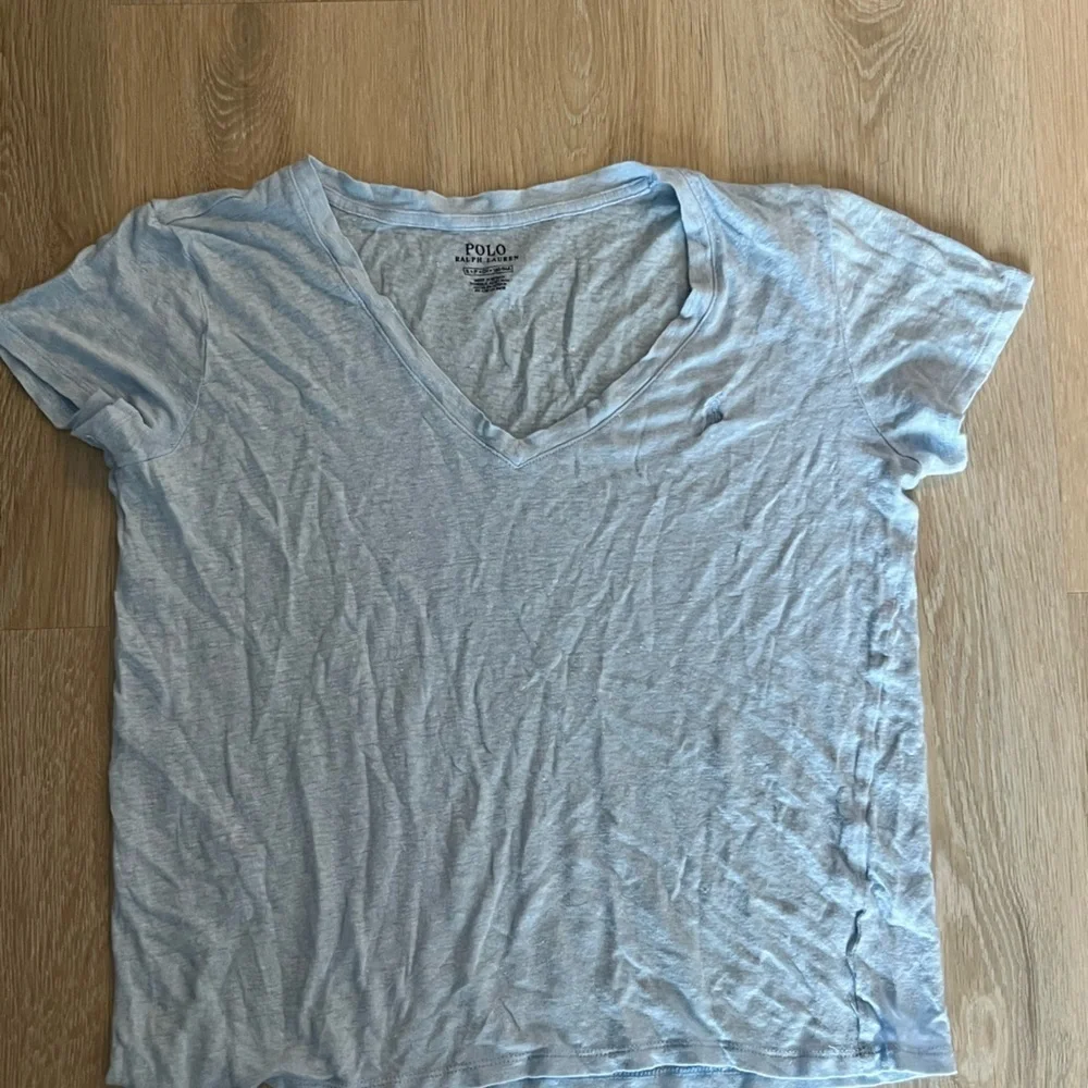 Polo Ralph Lauren V Neck Shirt Small